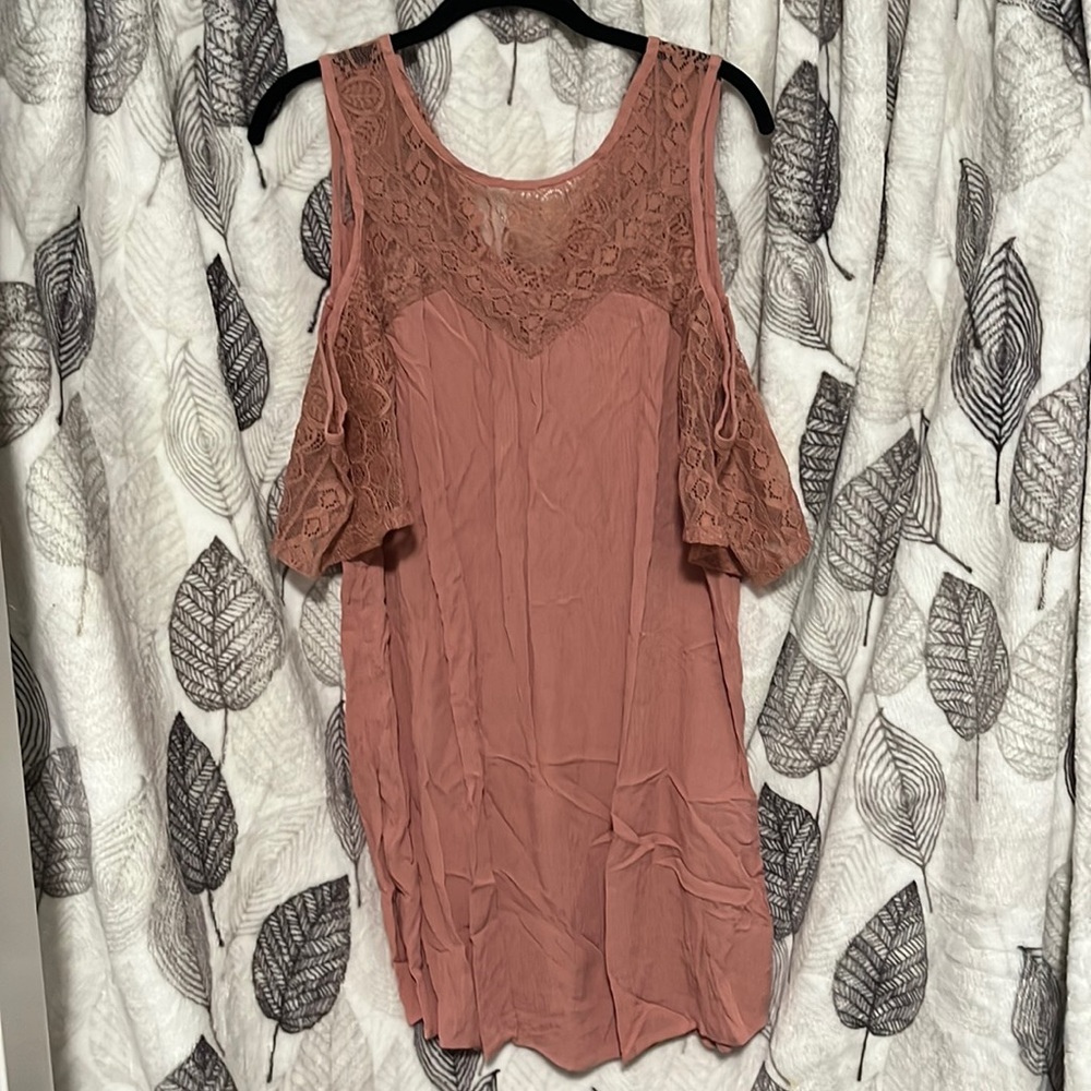 Lacy boho mini dres